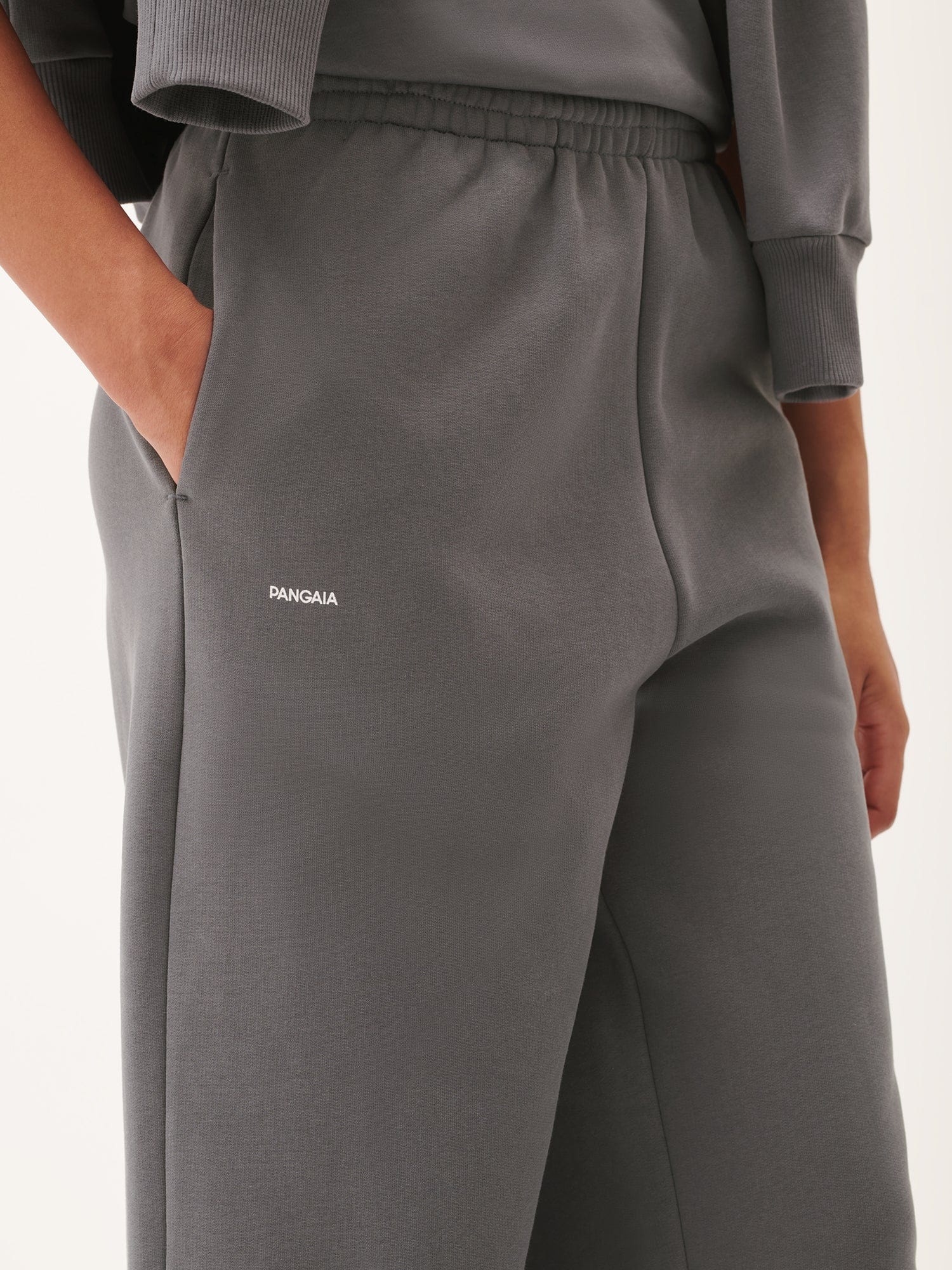 Womens DNA Straight Leg Track Pants - Atmosphere Grey - 4