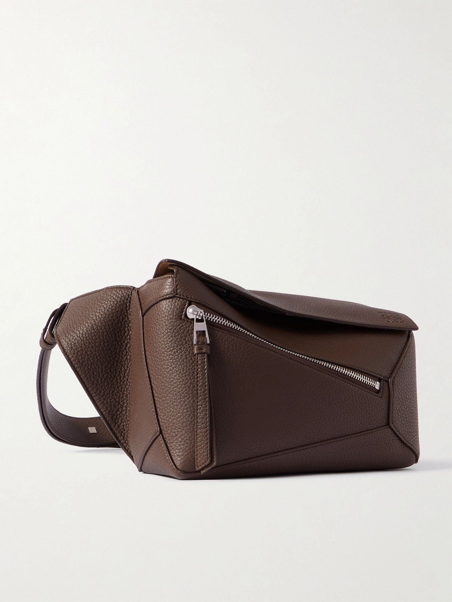 Puzzle Edge Small Full-Grain Leather Belt Bag Dark brown - 1