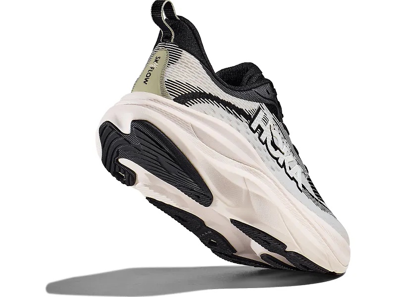 HOKA Skyflow - 6