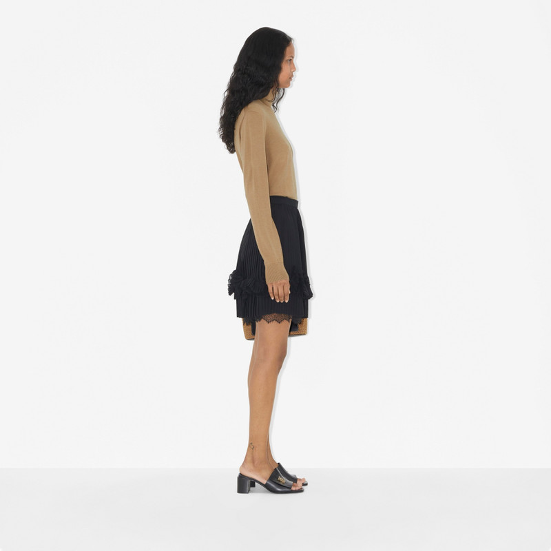 Lace Trim Pleated Mini Skirt 3