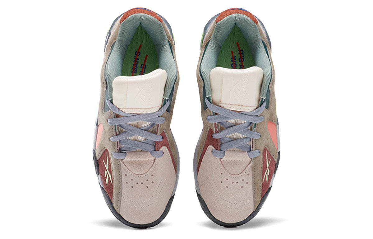 (WMNS) Reebok Hurrikaze 2 Low 'It's A Man's World' FX4975 - 4