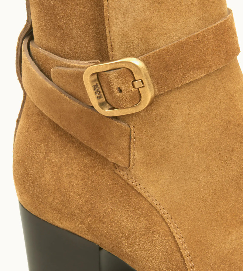 ANKLE BOOTS IN SUEDE - BEIGE 6