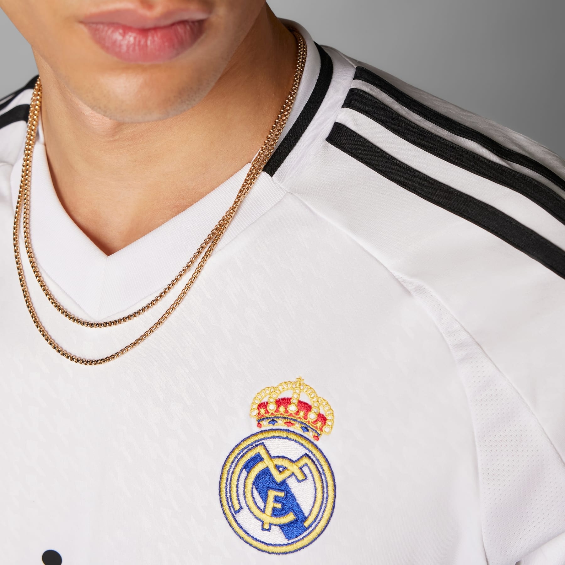 Real Madrid 24/25 Home Jersey - 7