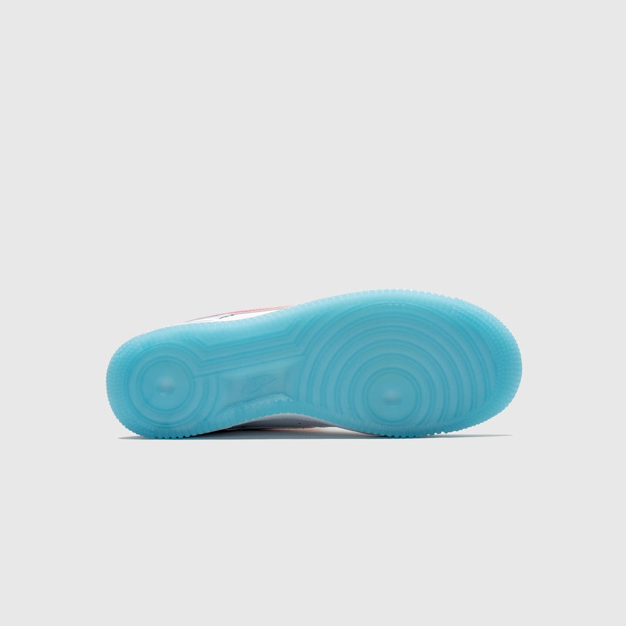 Nike AIR FORCE 1  display picture 3