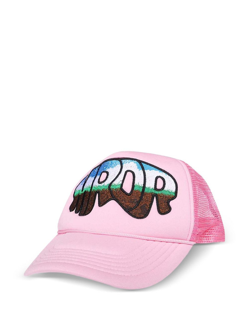 embroidered-patch trucker cap 1