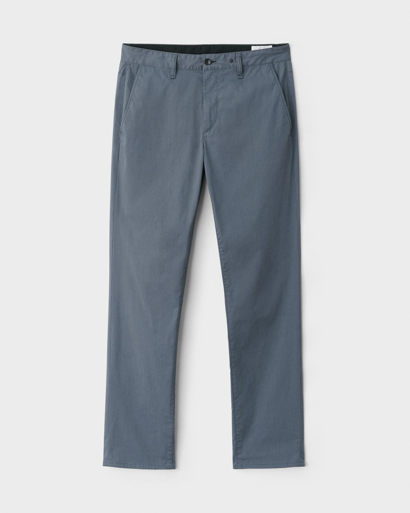 Fit 2 Mid-Rise Cotton Paperweight Chino
Slim Fit Pant 1