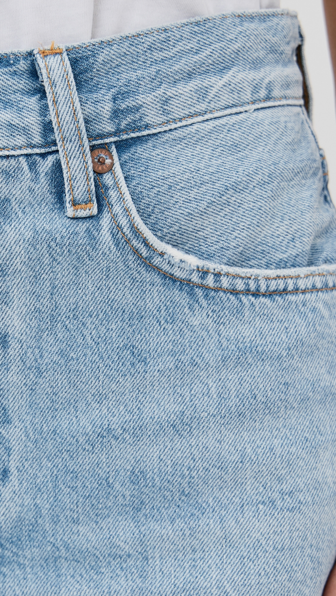 Dame Shorts: High Rise Baggy Cuff - 5
