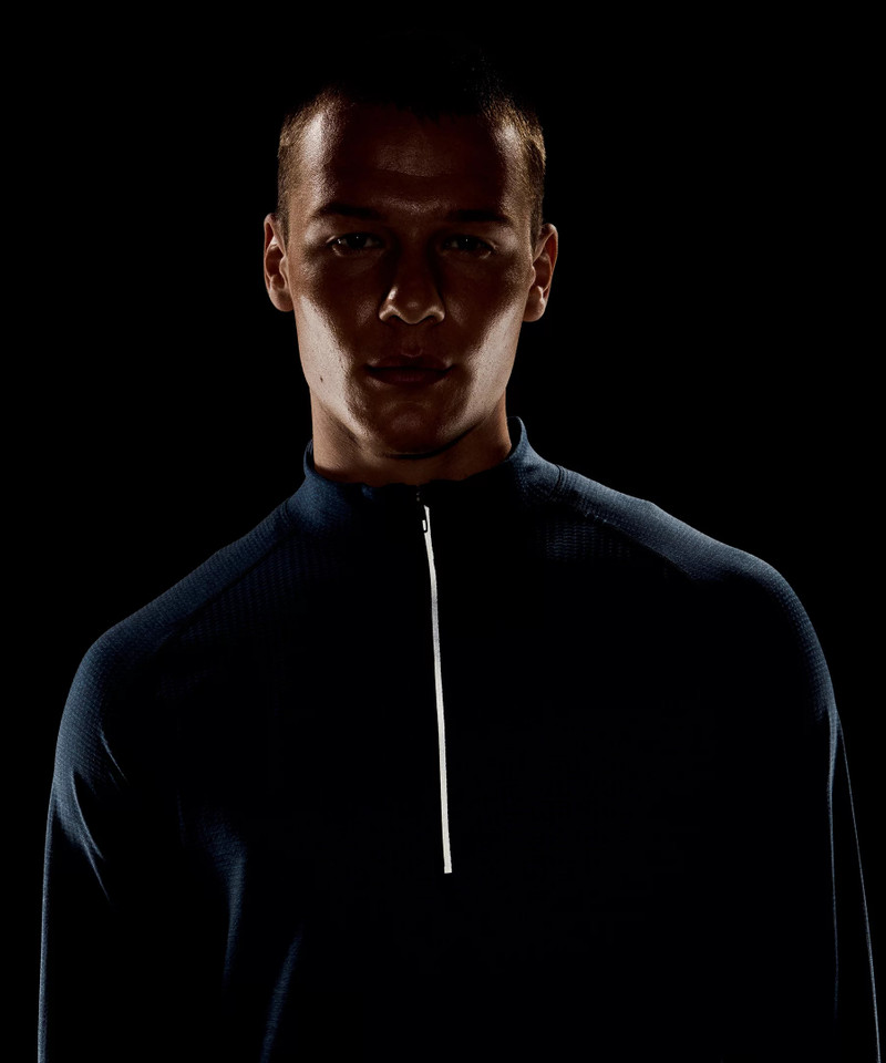 Metal Vent Tech Half Zip 6