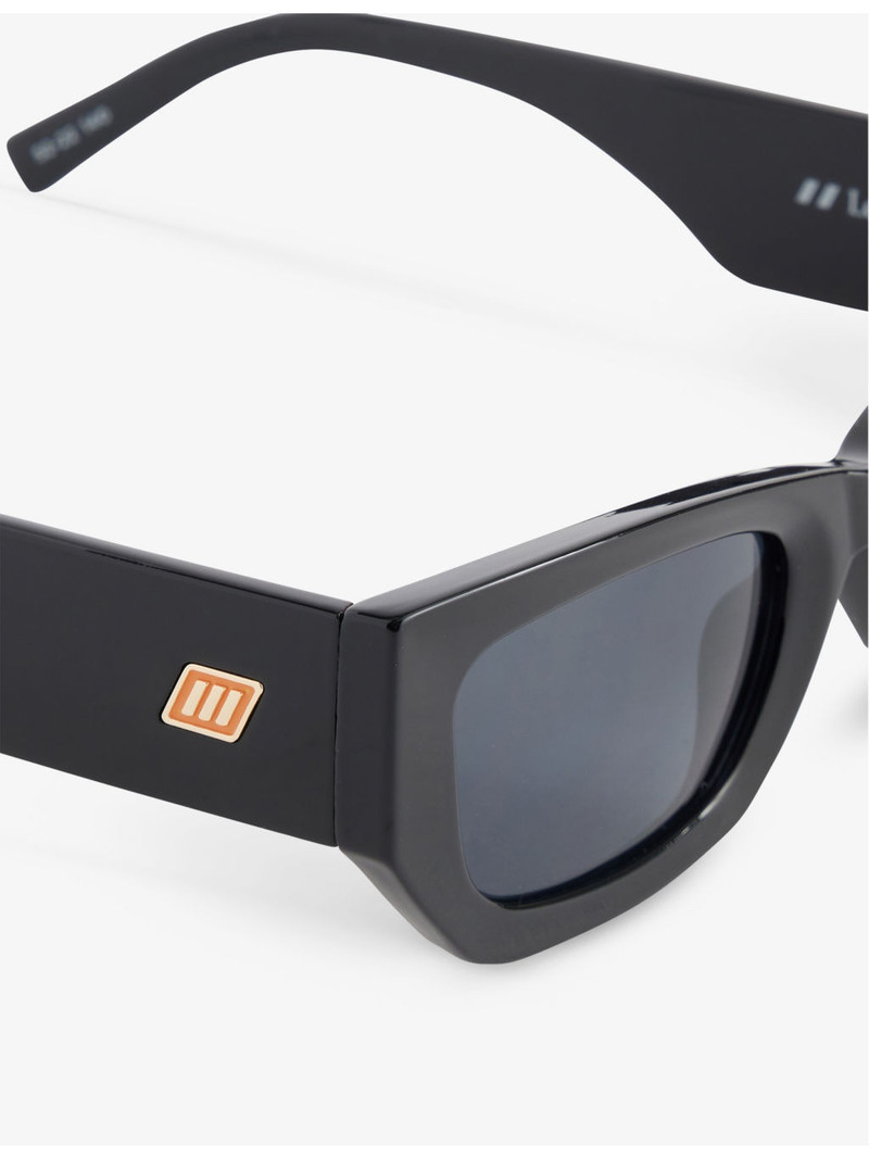 Le Specs LSP2452419 BEACHCOMBER D-Frame Sunglasses outlook