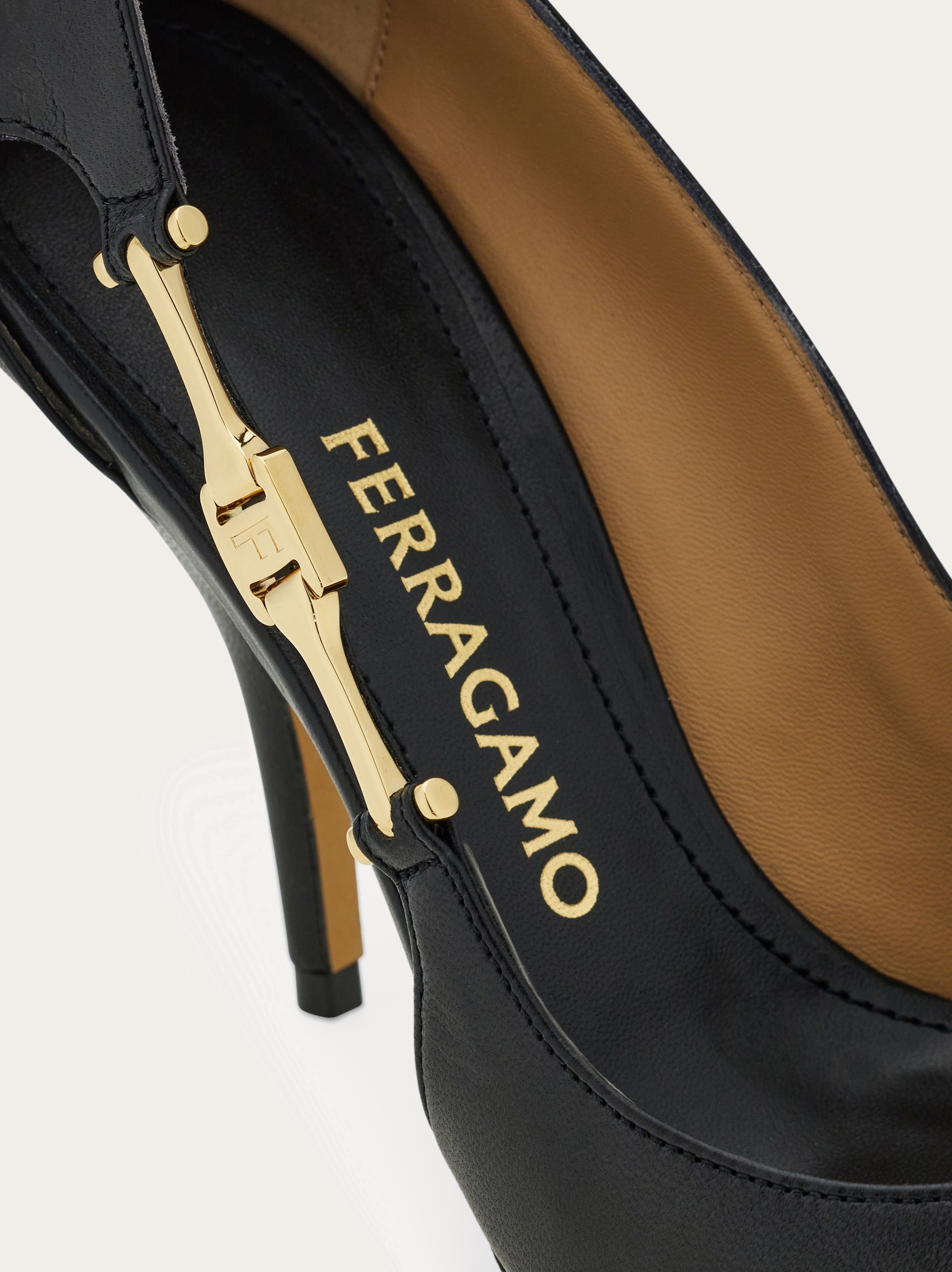 F buckle pump - 6