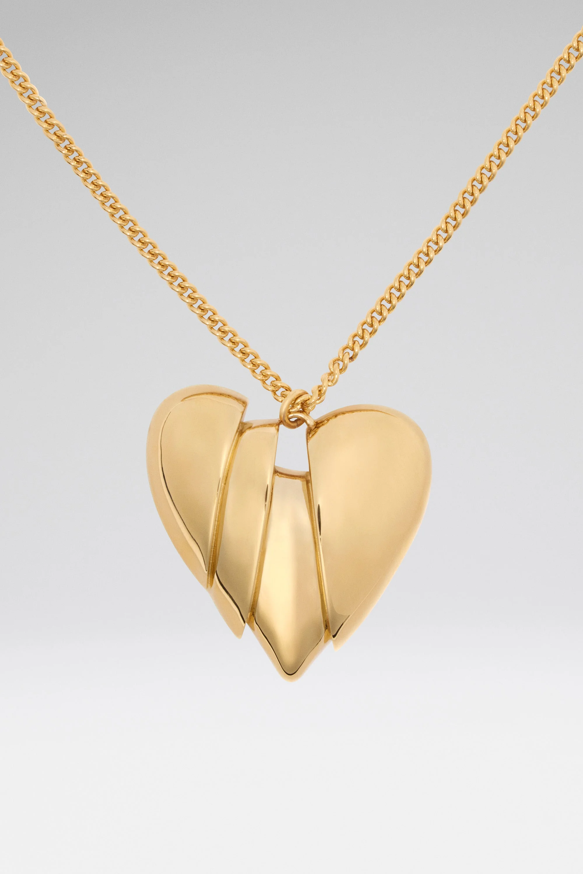 HEARTBREAKER NECKLACE WITH GOLD BASE - 1