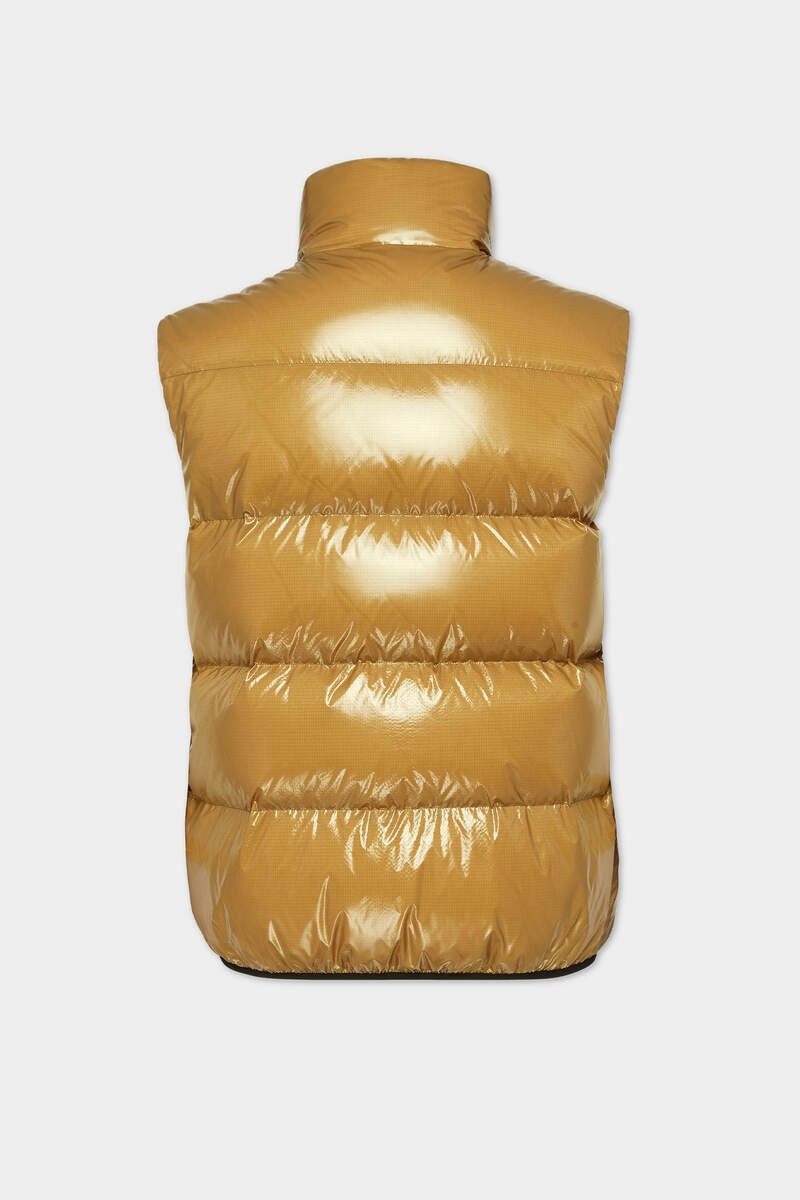 DSQUARED2 ULTRA LIGHT DOWN VEST outlook