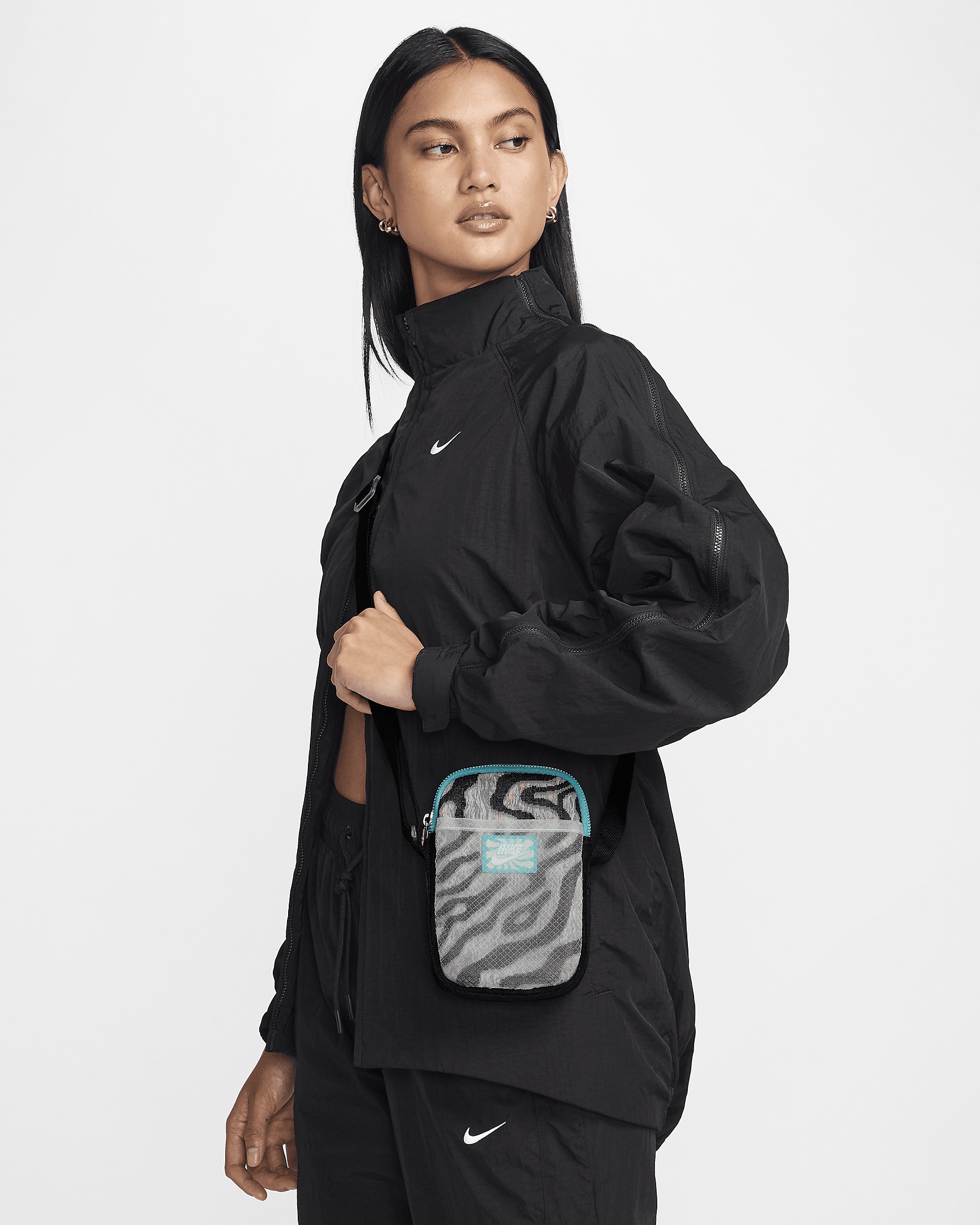 Nike Unisex Heritage Crossbody Bag (Small - 1
