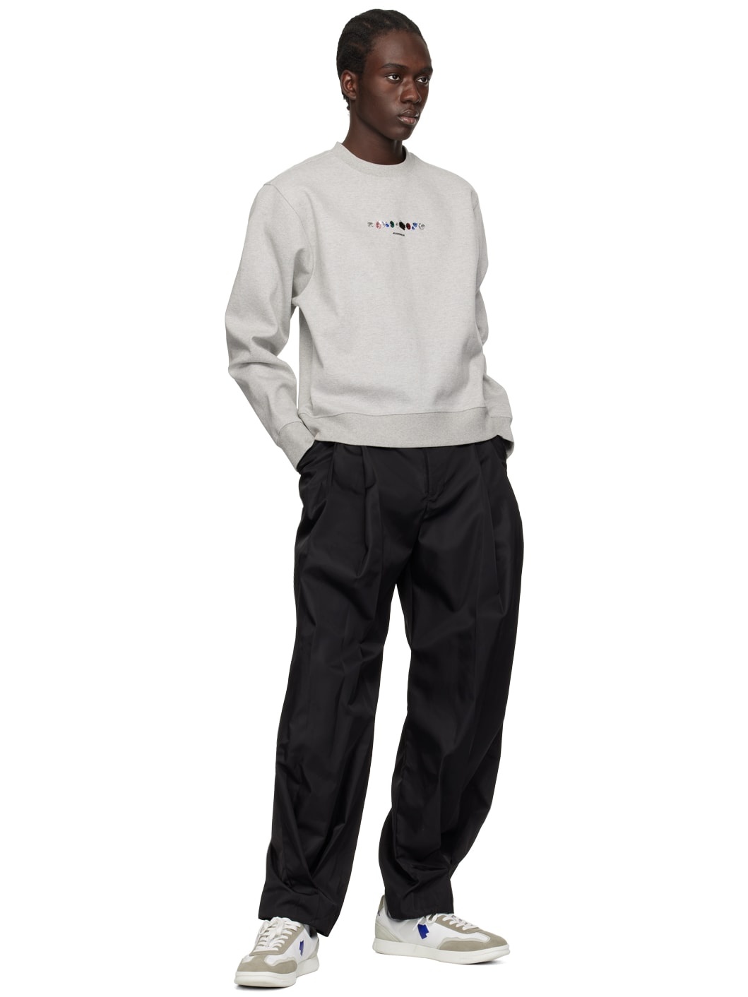 Gray Crystal-Cut Sweatshirt - 4