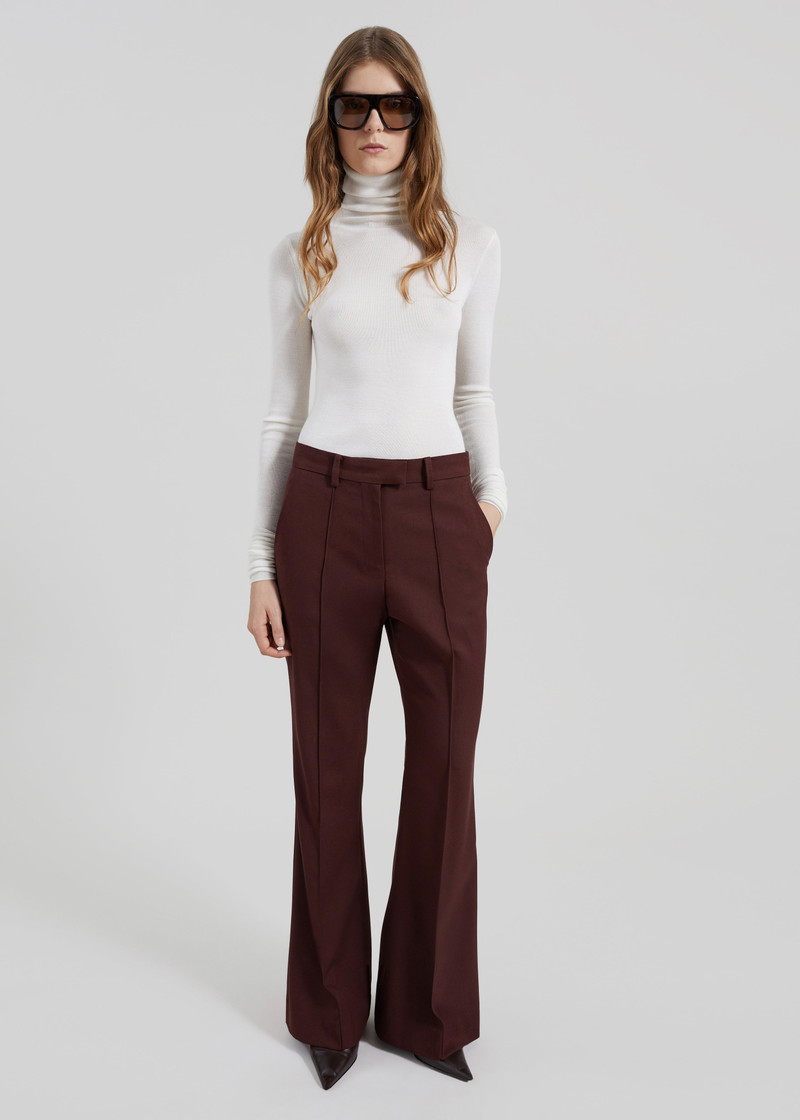 Kvale Pintuck Flared Trousers - Burgundy 4