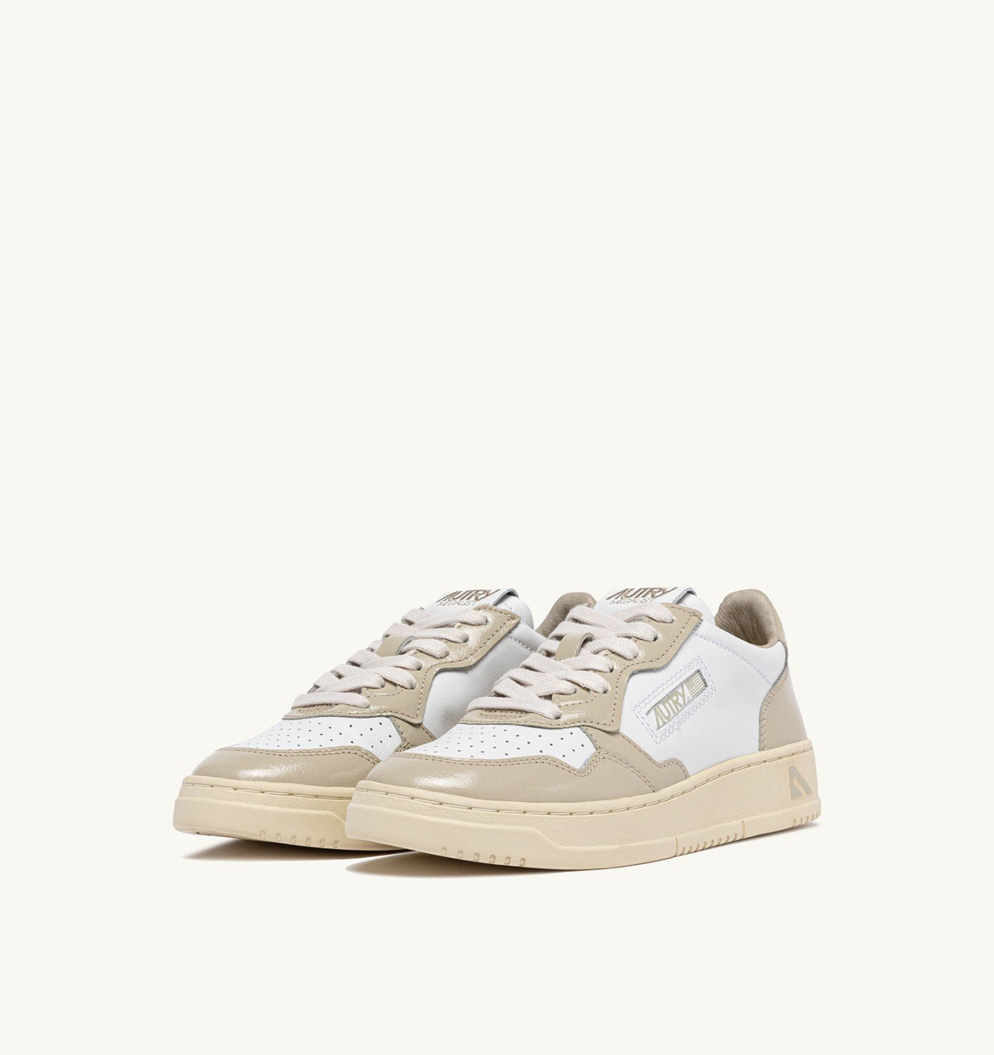 MEDALIST LOW SNEAKERS IN WHITE AND TIDAL FOAM LEATHER - 2