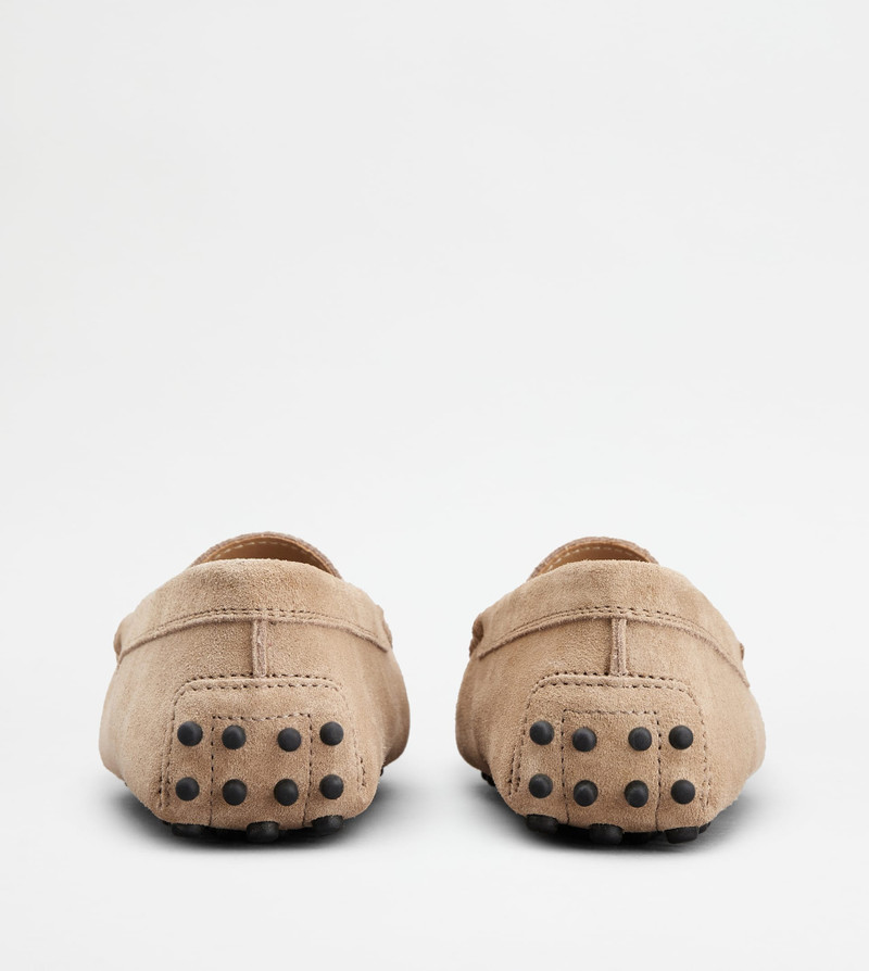 Tod's JUNIOR GOMMINO DRIVING SHOES IN SUEDE - BROWN outlook