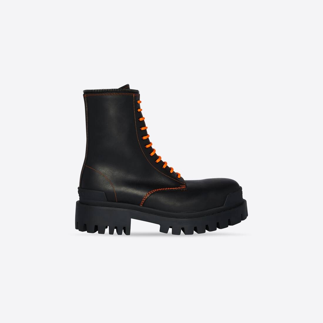 Men's Master 20mm Low Boot in Black - 1