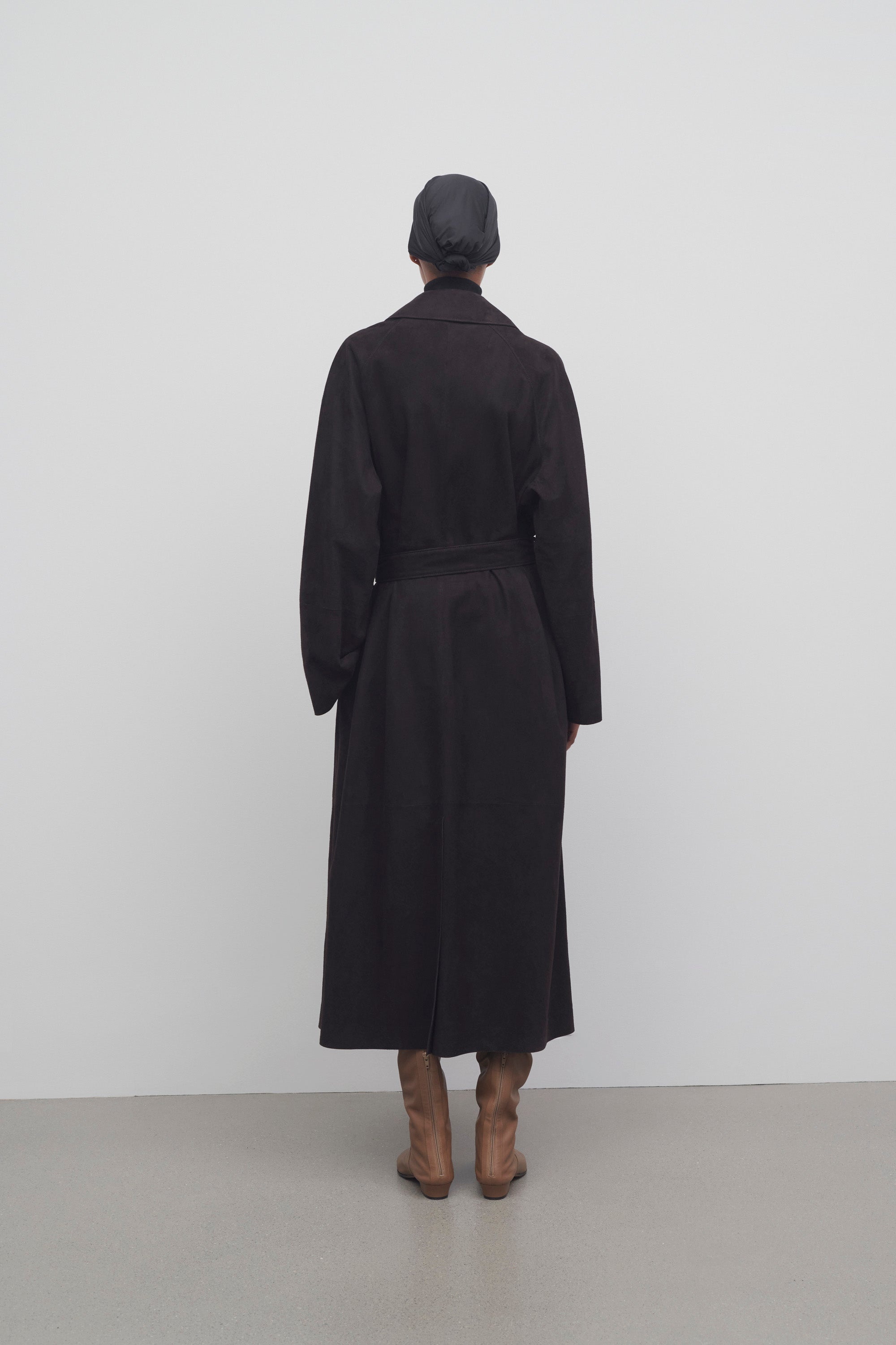 Poseidone Coat in Suede - 5
