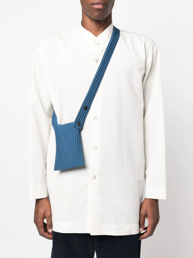 ISSEY MIYAKE mini pleated messenger bag outlook