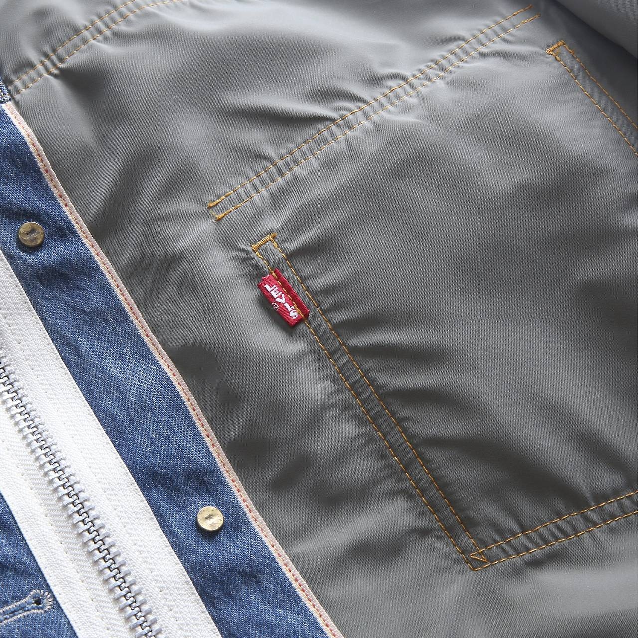 LEVI’S® X SACAI MEN’S DENIM X NYLON TWILL REVERSIBLE BLOUSON - 11