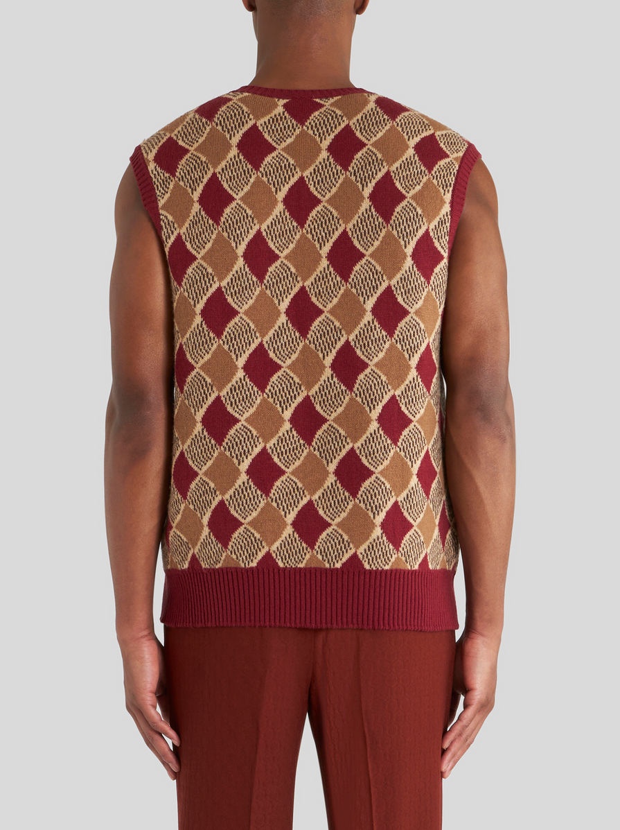 SLEEVELESS WAISTCOAT WITH DIAMOND PATTERN - 5