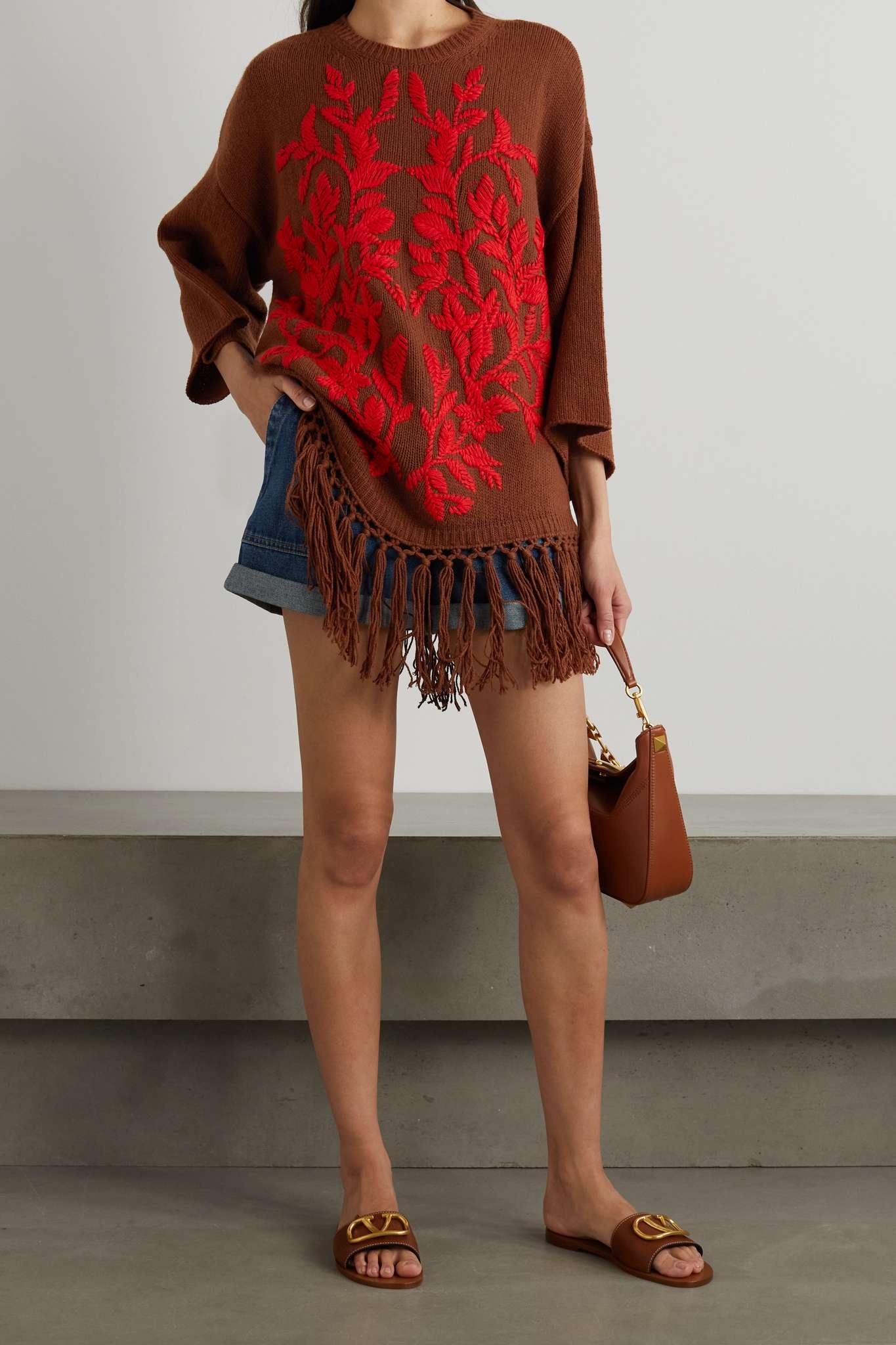 Fringed embroidered wool poncho - 6