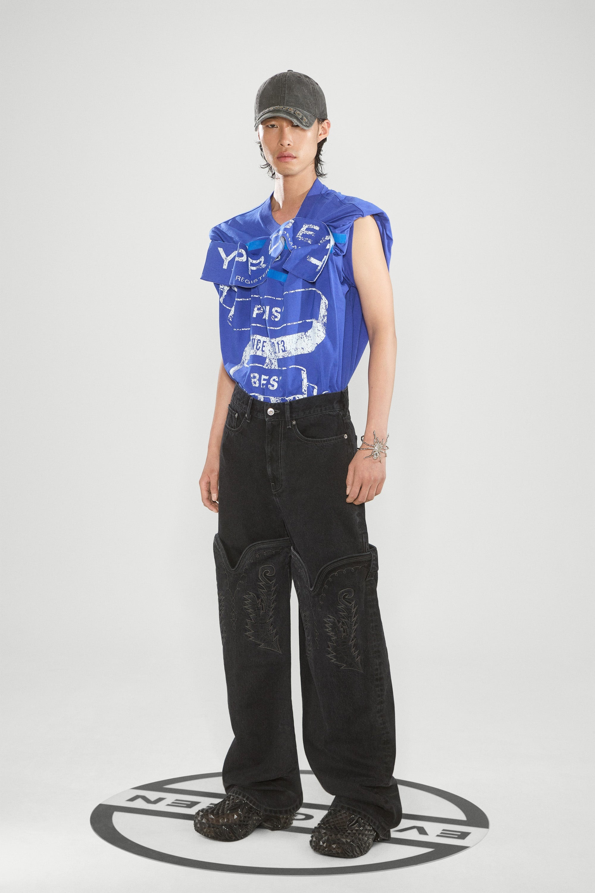 Evergreen Maxi Cowboy Cuff Jeans - 3