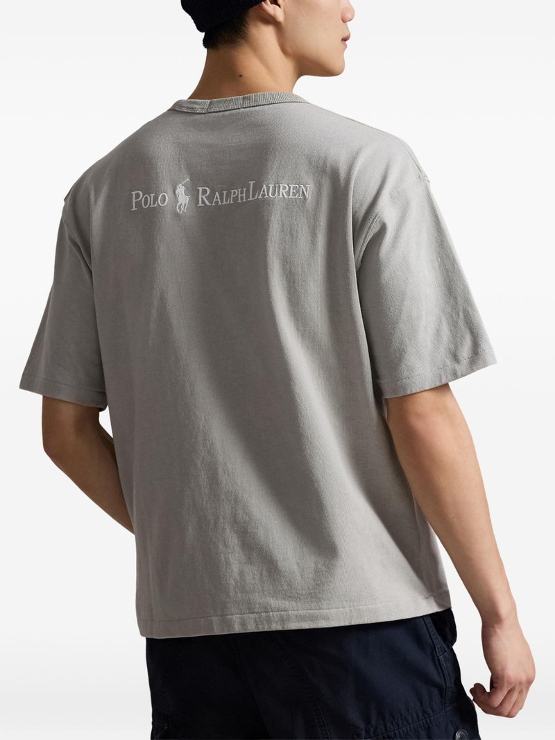 short-sleeve T-shirt 4