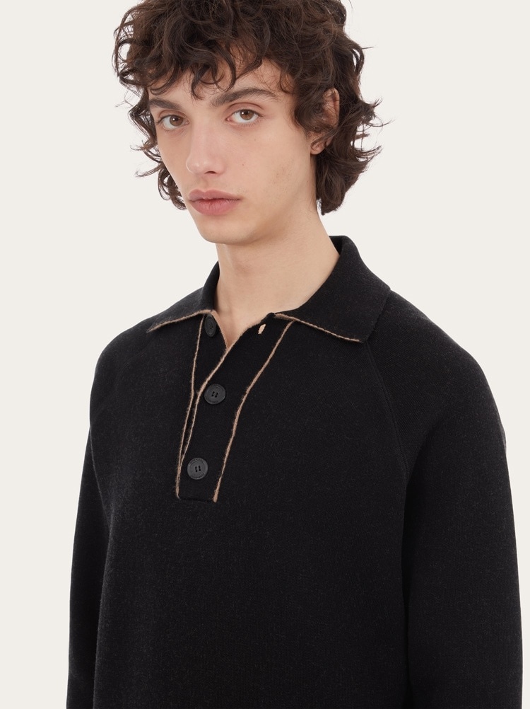 SWEATER WITH TRIM DETAIL - 4