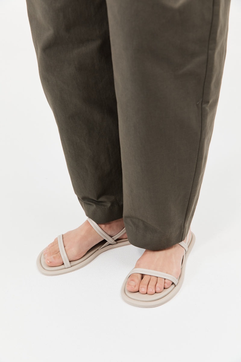 Fine Strap Sandal - Creme - 3