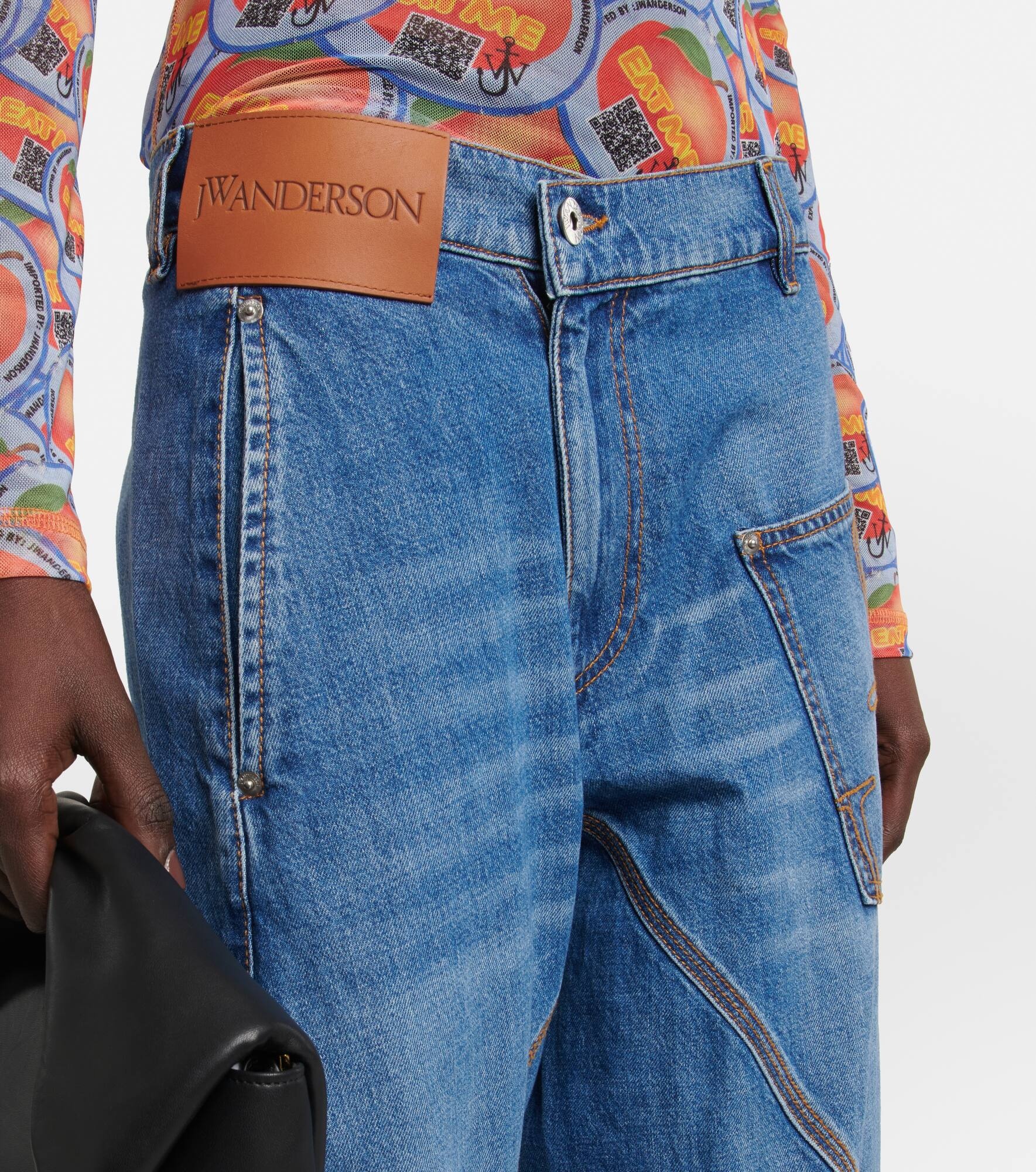 Twisted embroidered wide-leg jeans - 6
