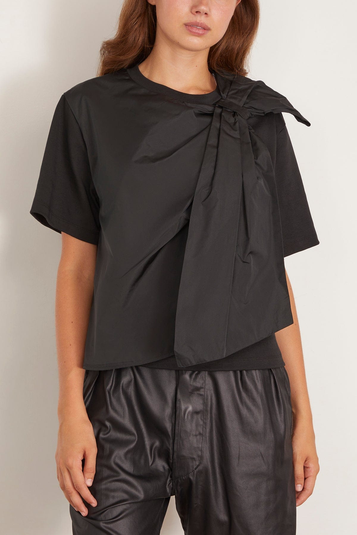 Colle Knitted Blouse in Black - 3