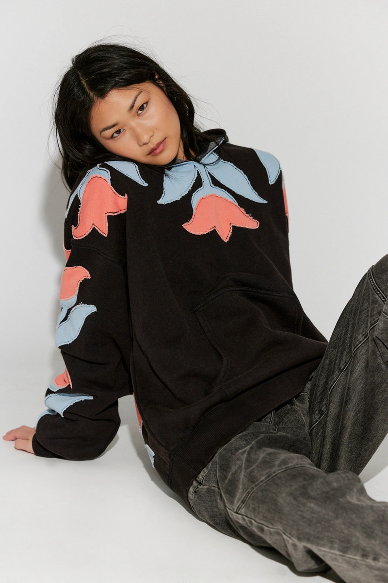 We The Free It's A Vibe Flowers Hoodie 1