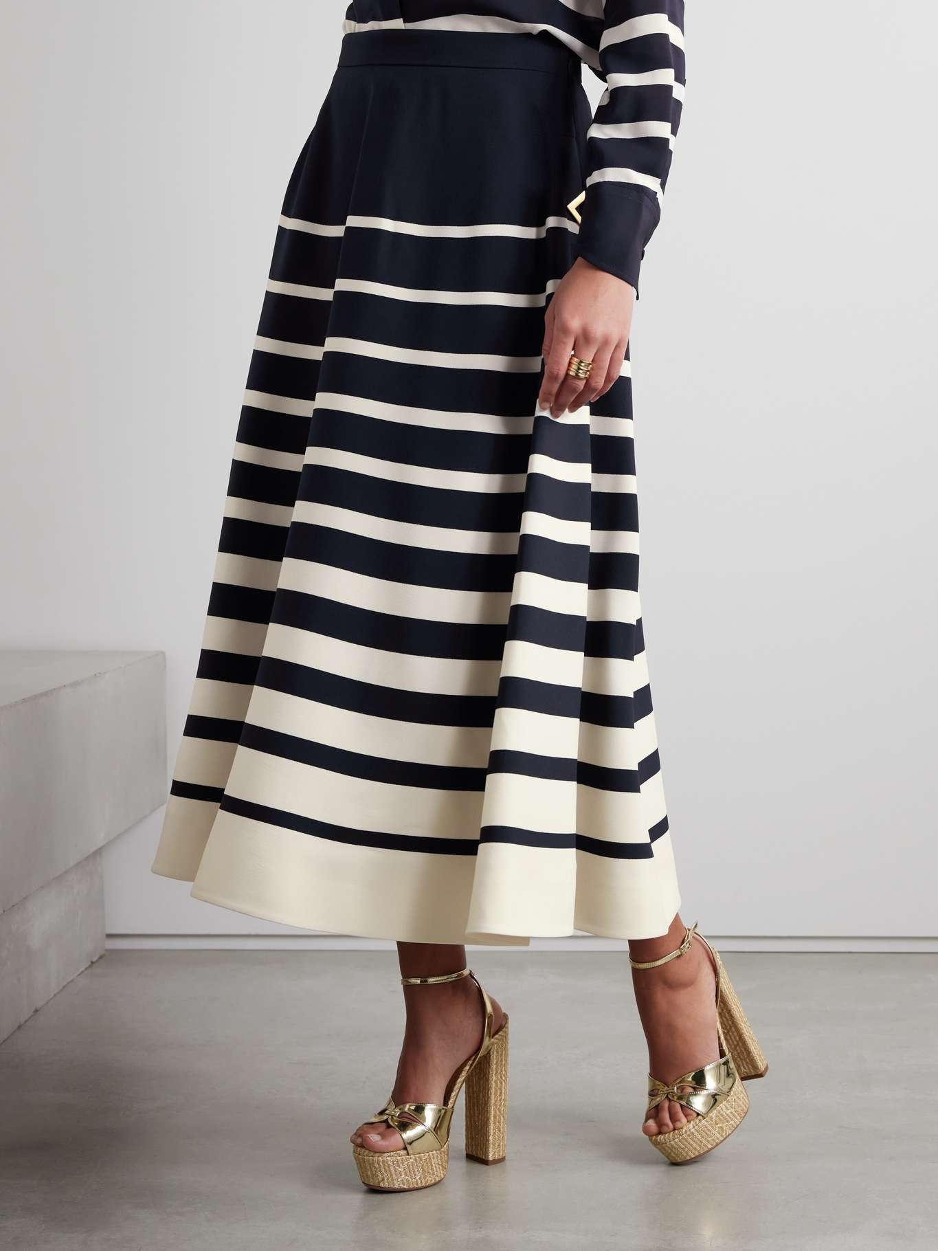 Embellished striped wool and silk-blend midi skirt - 3