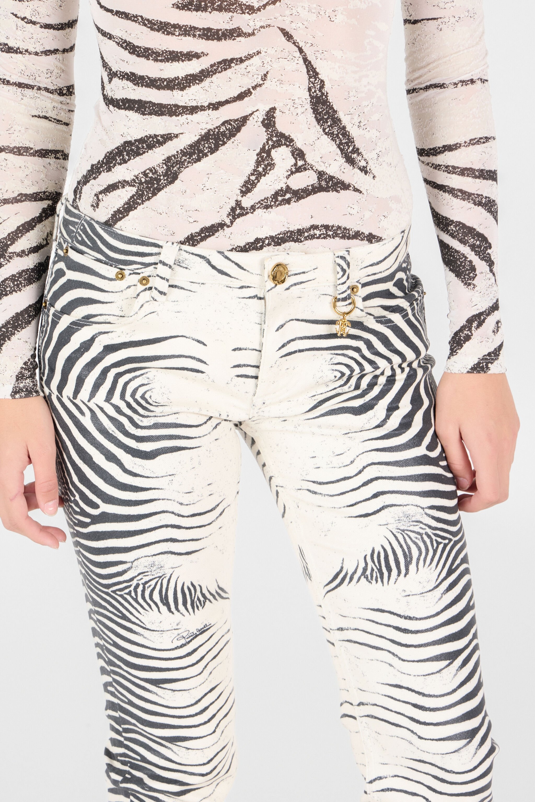 Pants With White Tigress Print - 6