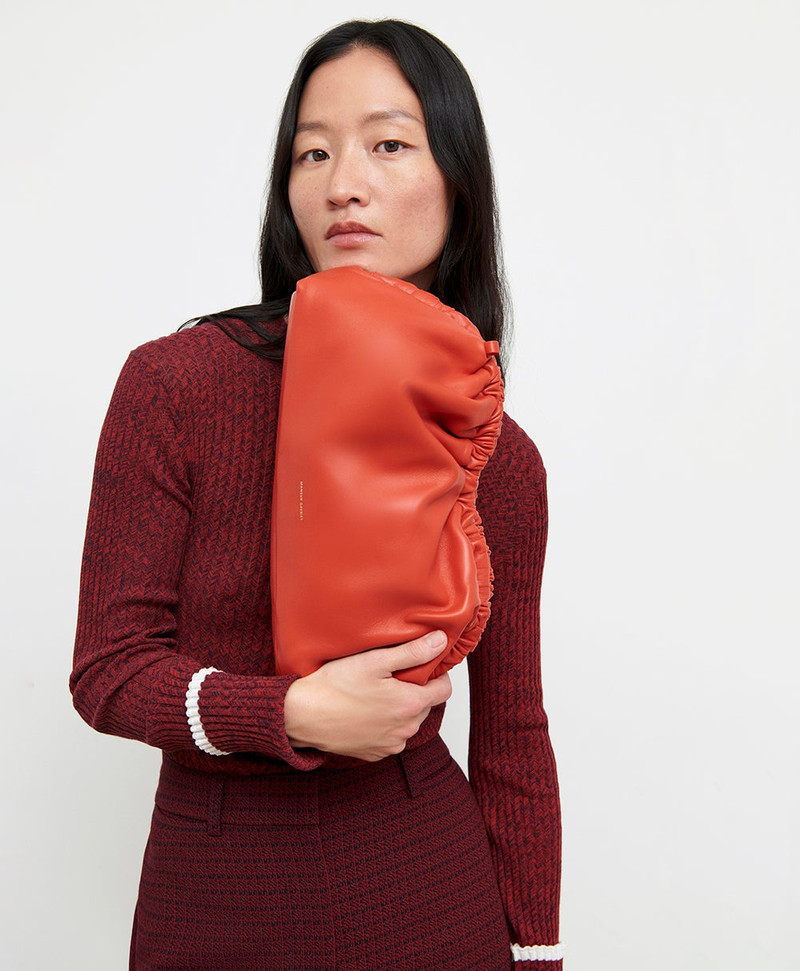 Mansur Gavriel CLOUD CLUTCH outlook