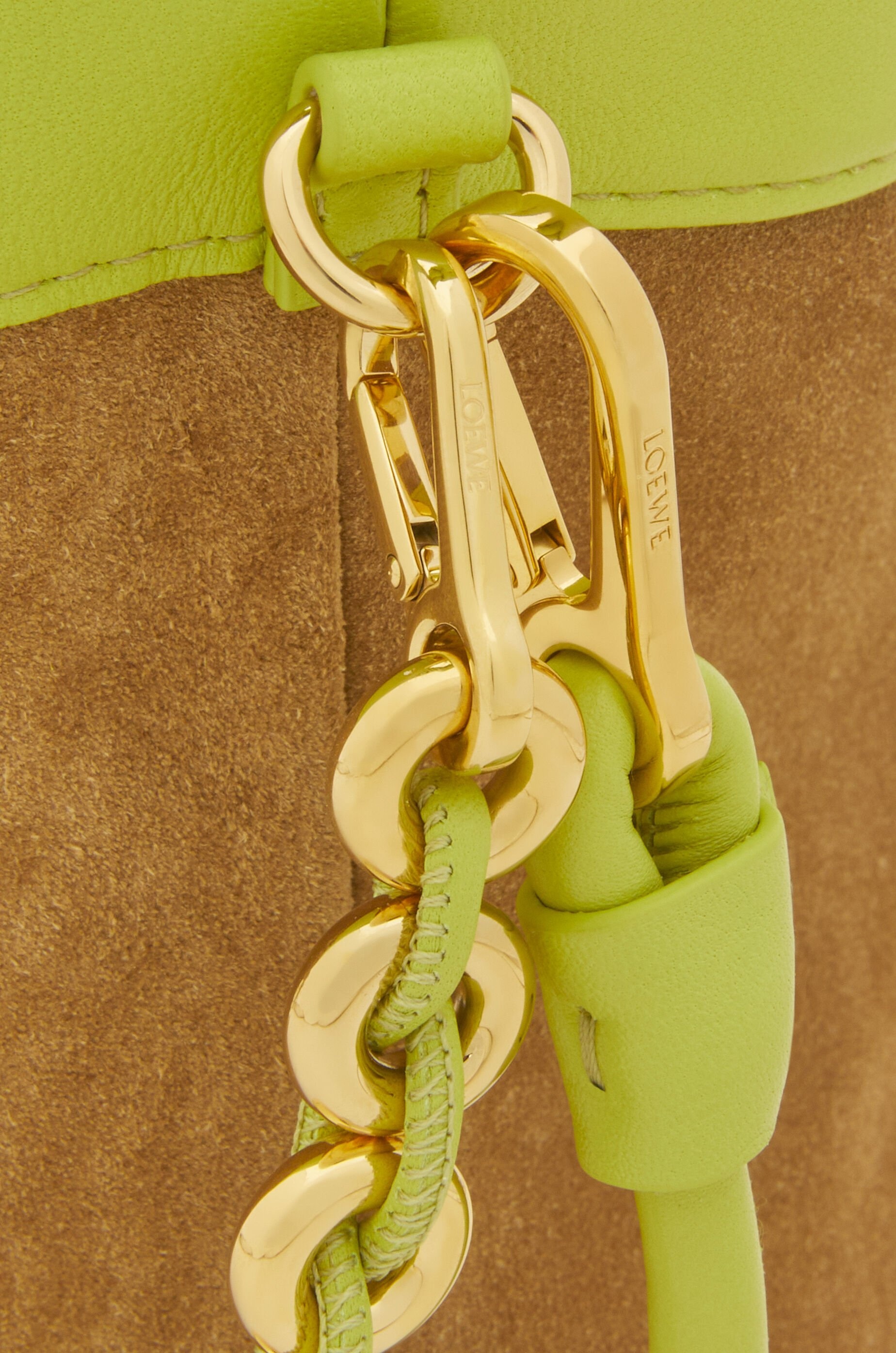 Flamenco purse bucket in mellow nappa lambskin - 12