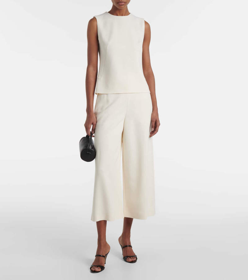 FFORME Gilma peplum top outlook