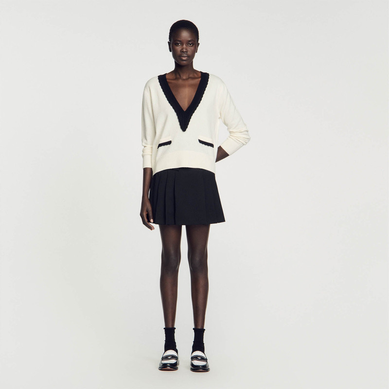 Sandro TWO-TONE V-NECK JUMPER outlook
