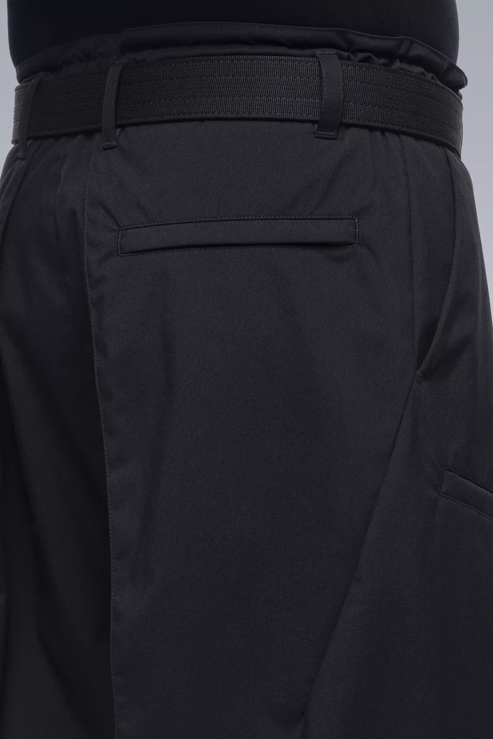 P54-E Encapsulated Nylon Pleated Trouser Black - 22