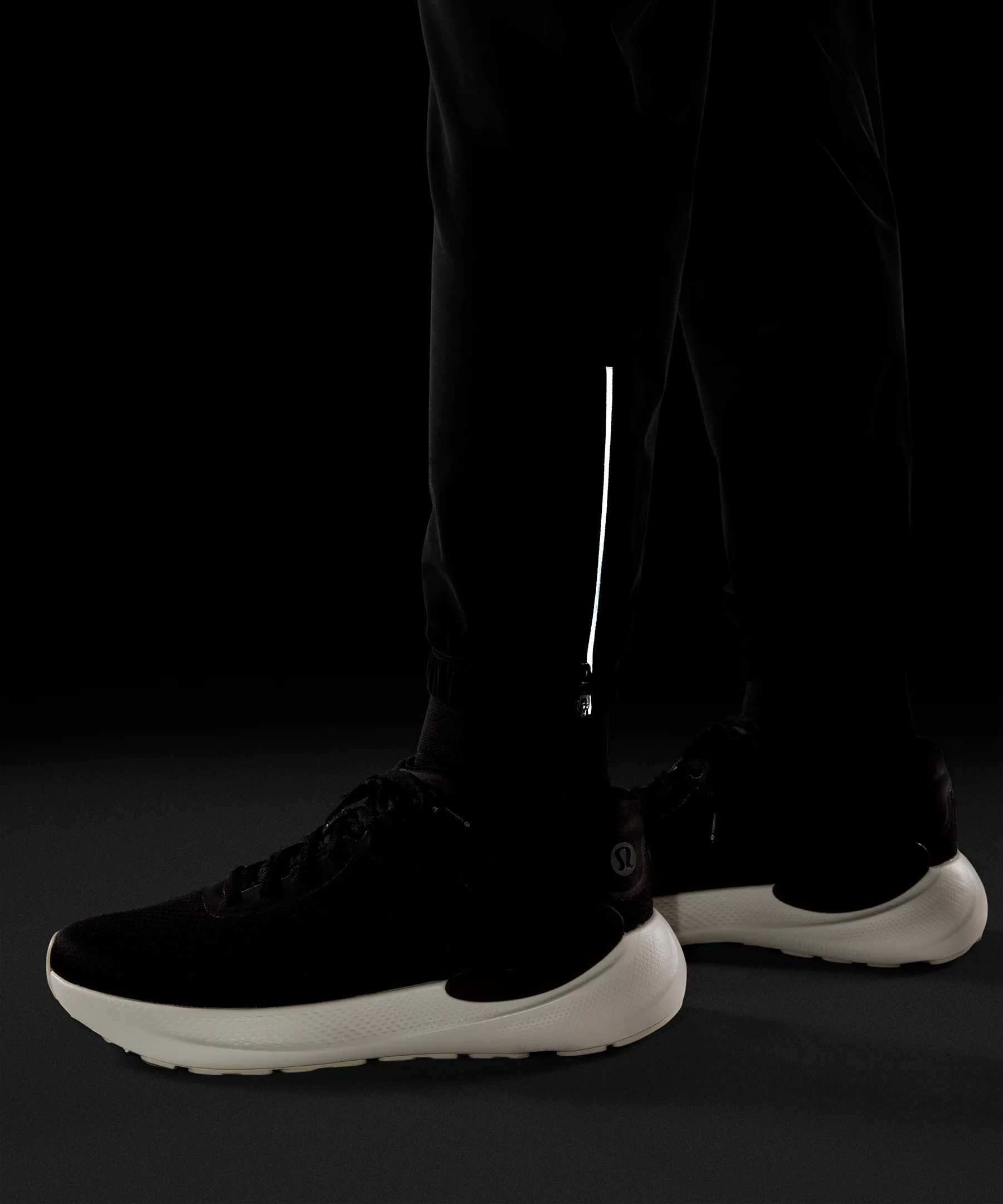 Surge Jogger *Regular - 7