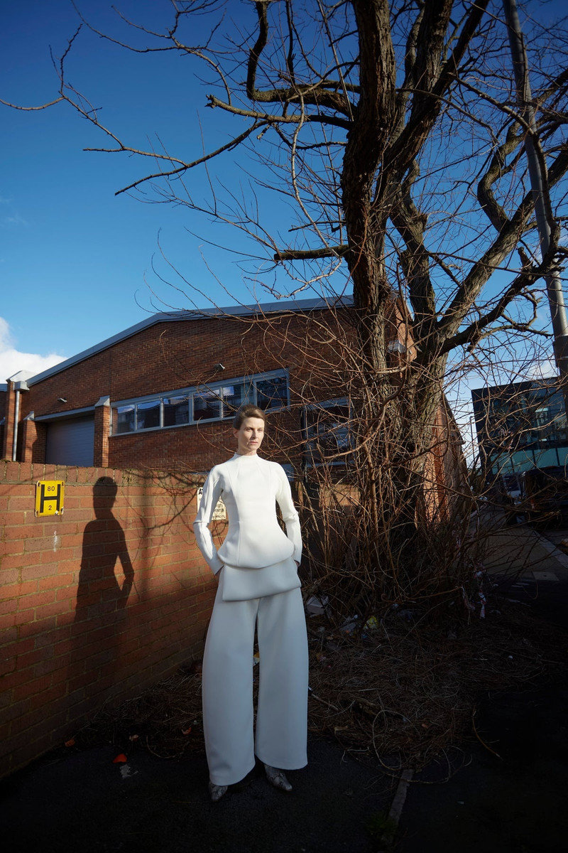 ROUNDED TAILORED TROUSERS WHITE 5
