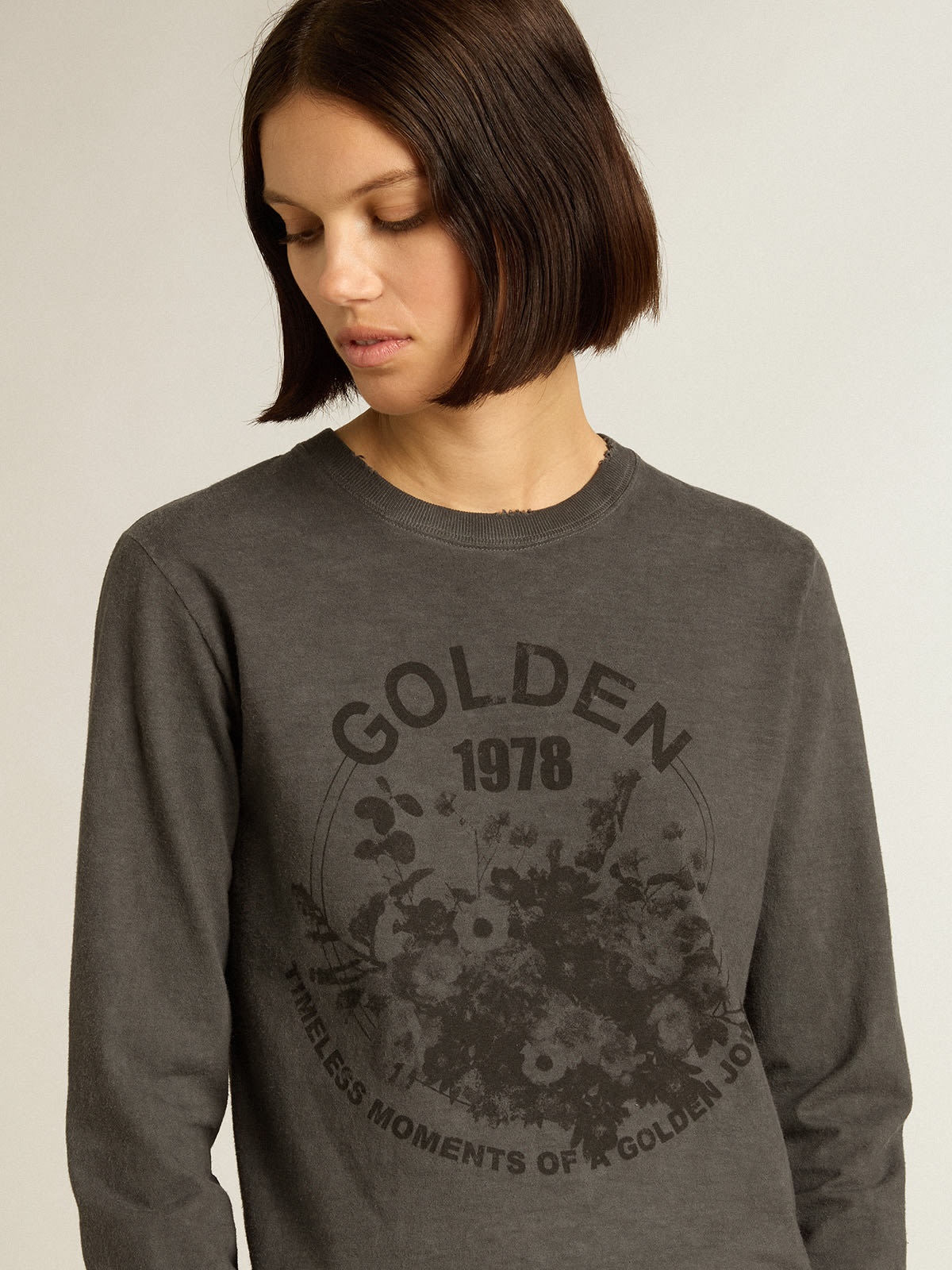 Anthracite cotton T-shirt with print on the front - 5