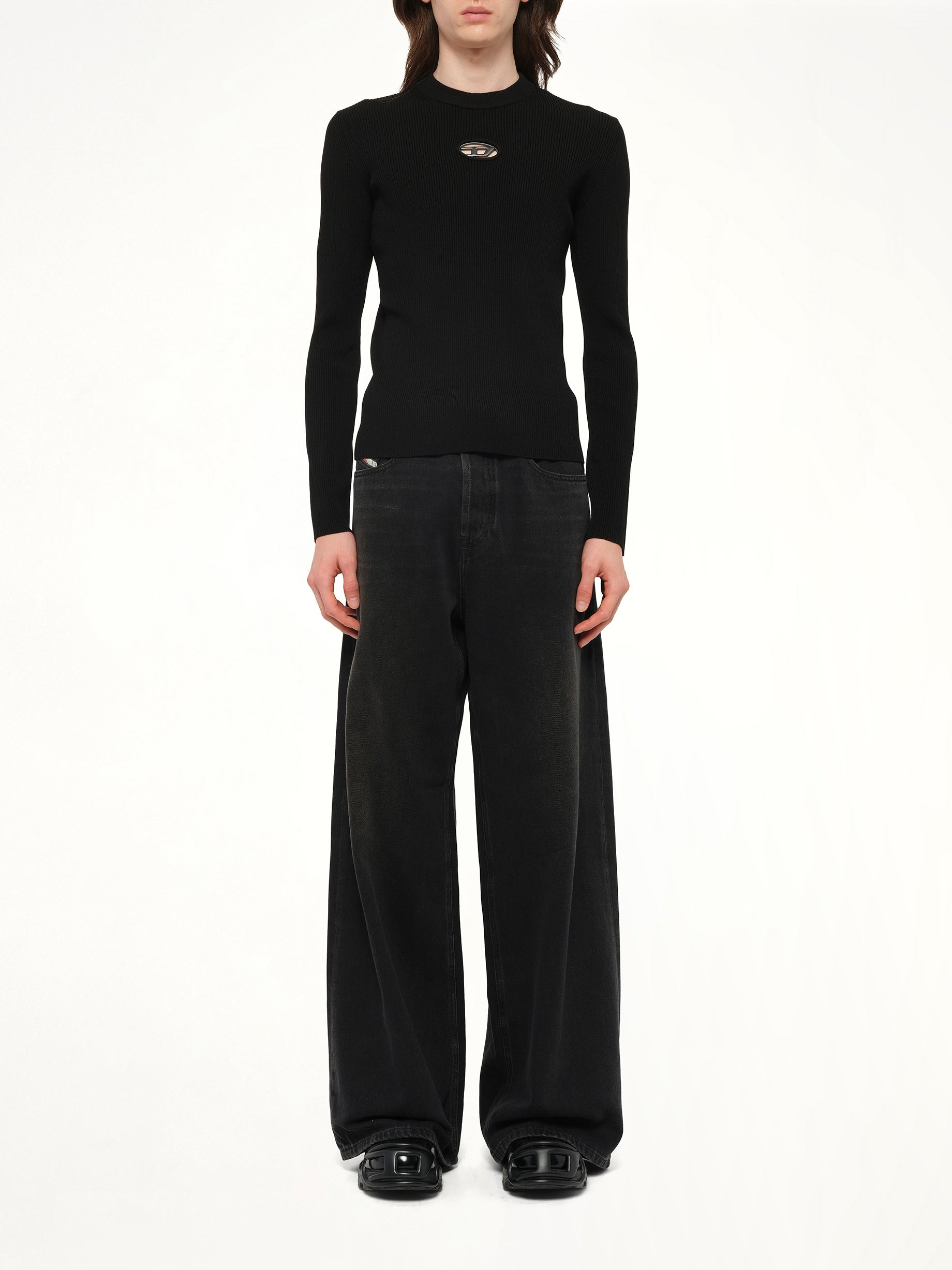 K-Zackary-Round Sweater In Black - 7