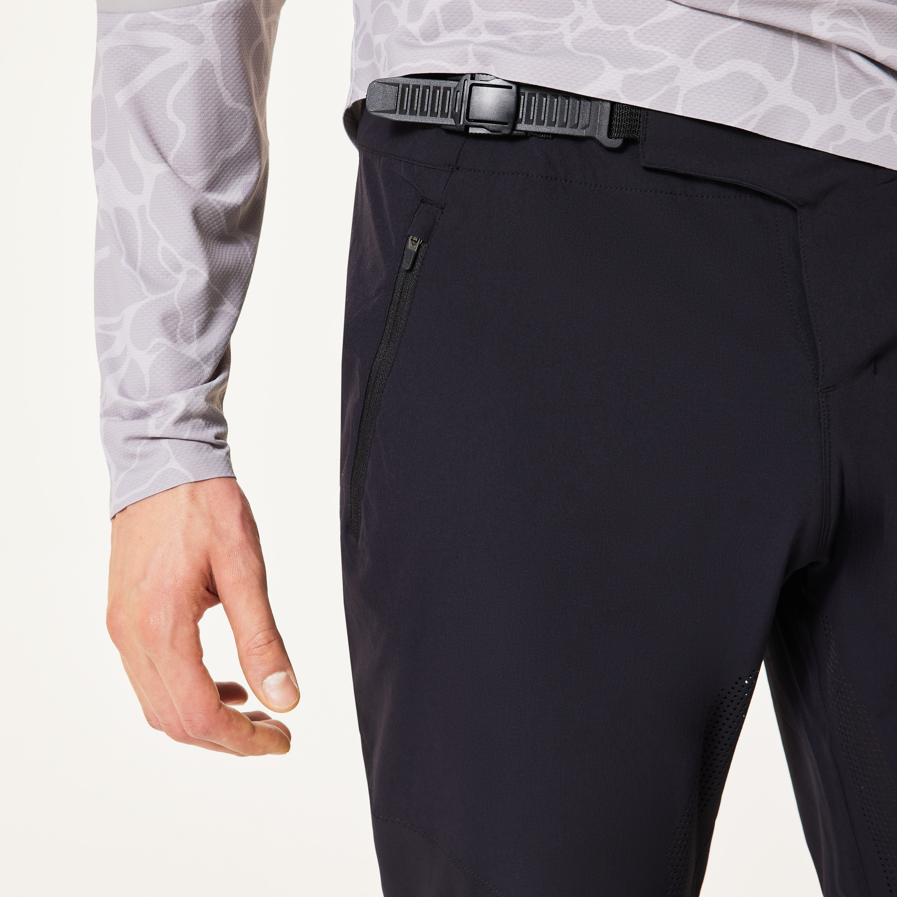 Seeker Airline Pant - 5