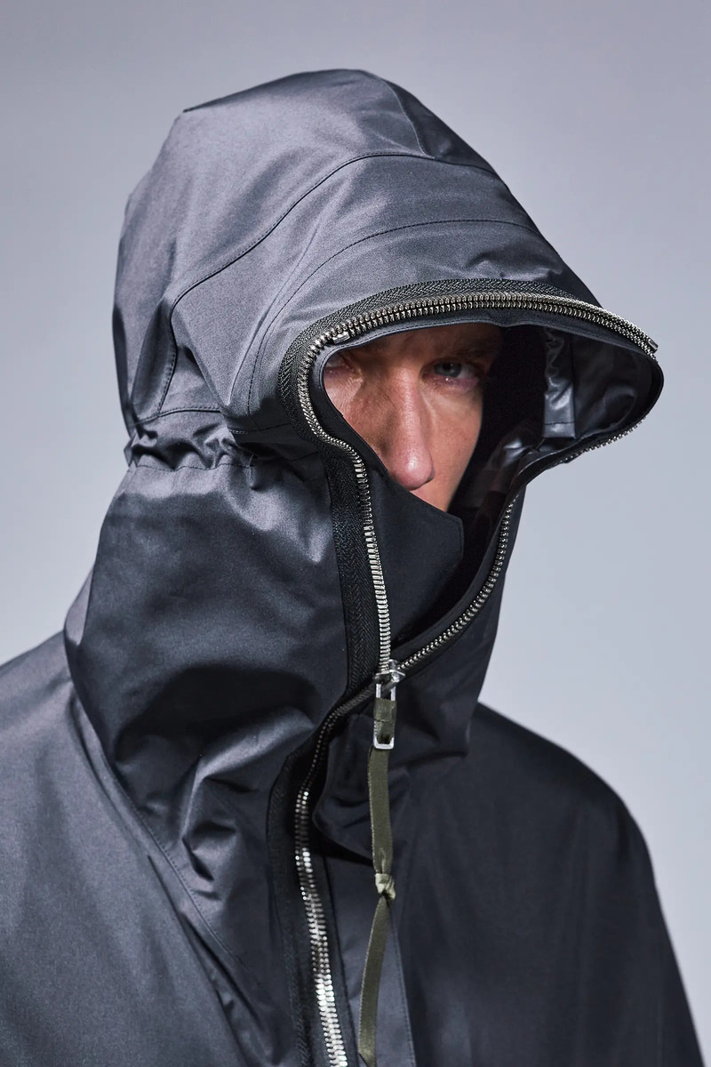 J61-GT 3L Gore-Tex® Interops Parka Black 21