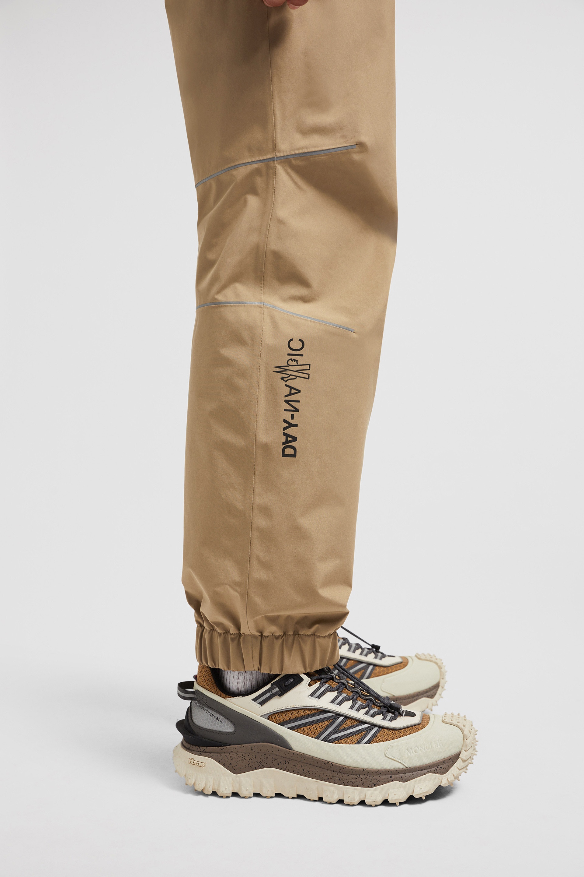 GORE-TEX Jogging Pants - 6