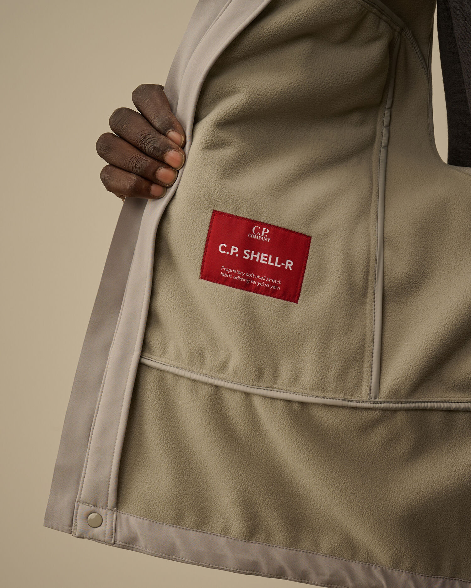 C.P. Shell-R Goggle Gilet - 7