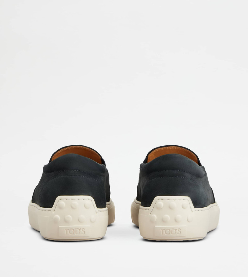 SLIP-ONS IN NUBUCK - BLUE 3